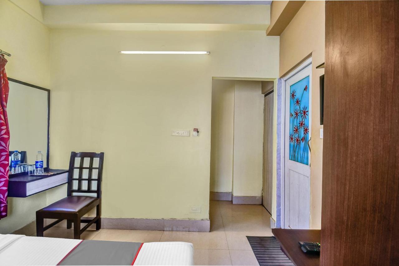 Capital O Kabita Guest House Near Acropolis Mall Kolkata Ngoại thất bức ảnh