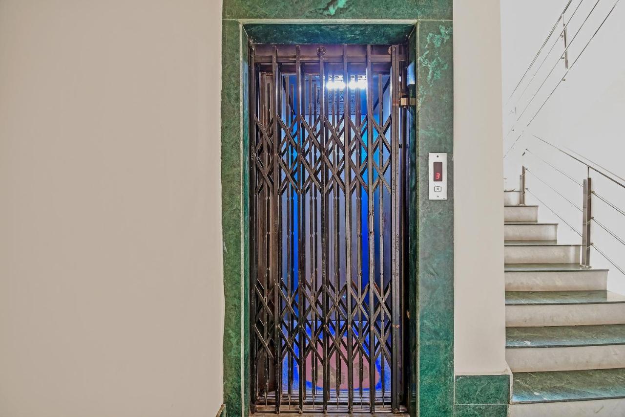 Capital O Kabita Guest House Near Acropolis Mall Kolkata Ngoại thất bức ảnh