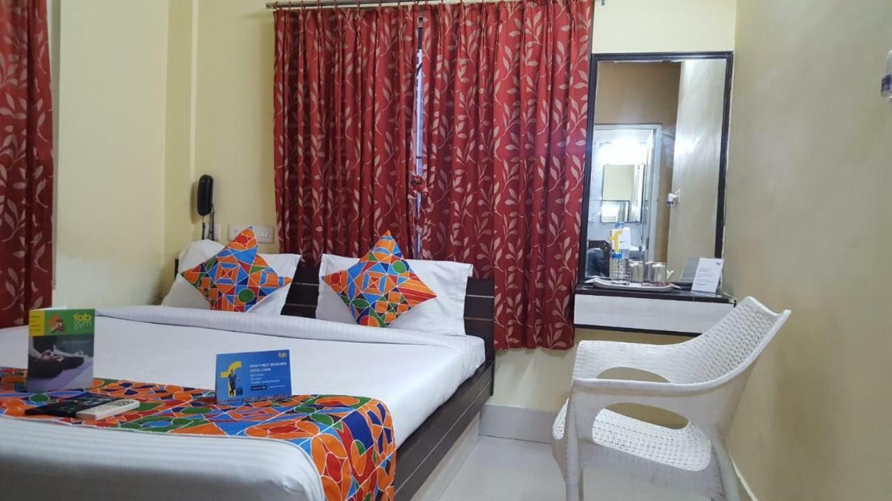 Capital O Kabita Guest House Near Acropolis Mall Kolkata Ngoại thất bức ảnh